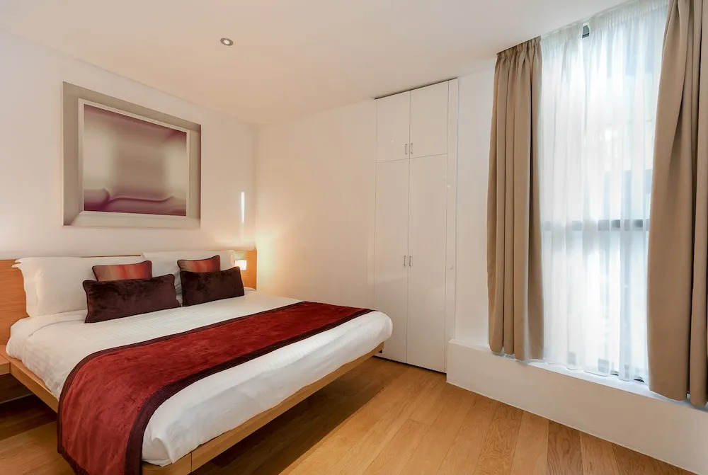 Tower Bridge London Apartments