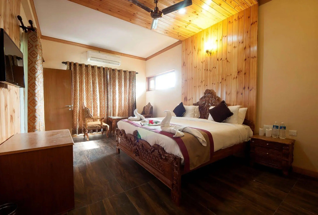 Tuskars Resort Corbett
