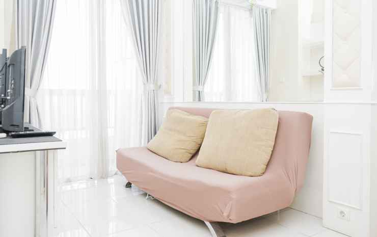 Fully Furnished and Comfy Design 1BR Apartment Silkwood Residences By Travelio