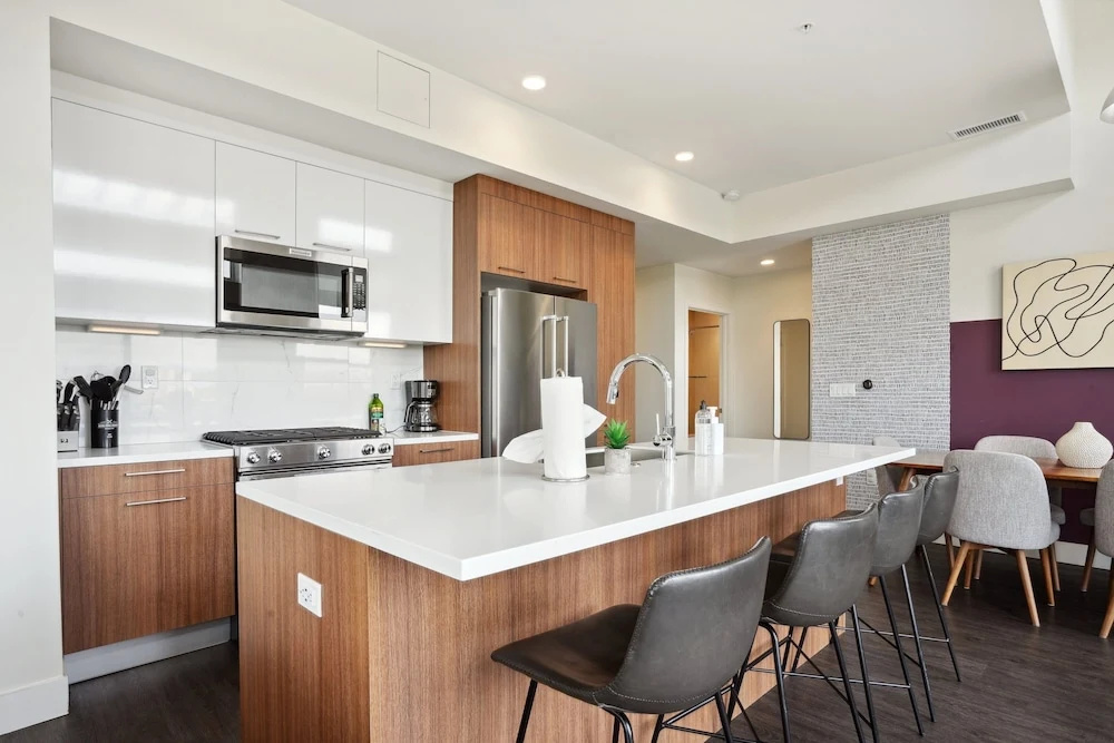 Skyline Penthouse | Espadin LoHi