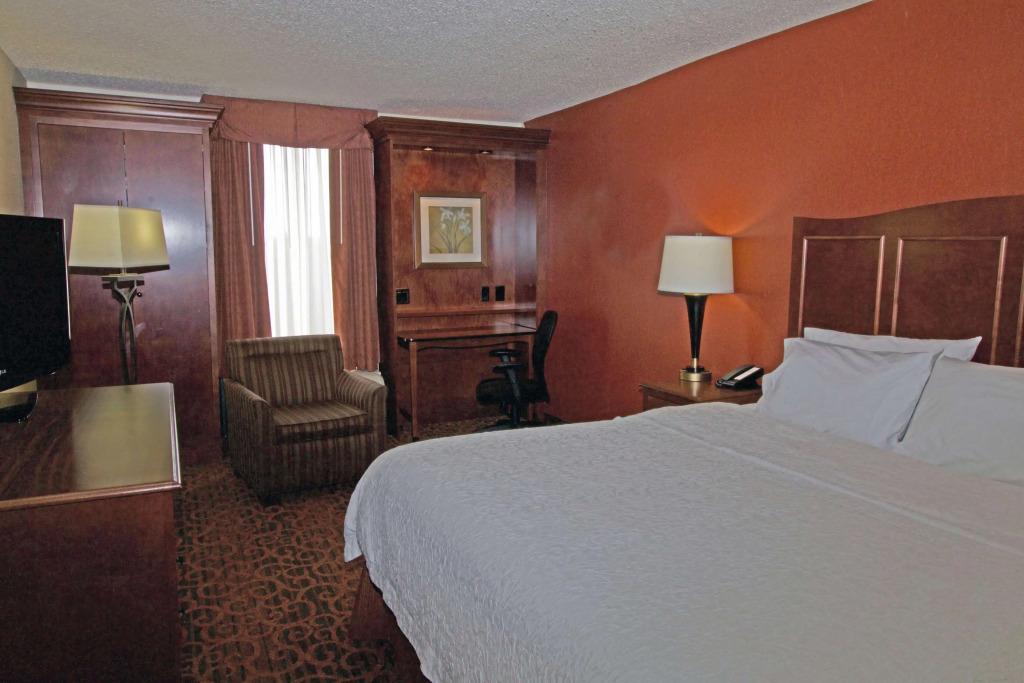 Hampton Inn Norfolk/Chesapeake - Greenbrier Area