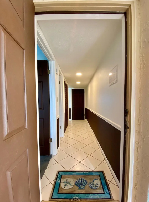 Holiday Surf And Racquet Club 403 1 Bedroom Condo by Redawning