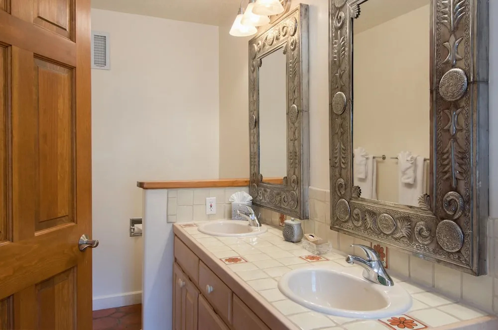 1078 Governor Dempsey Drive House 4 Bedrooms 3 Bathrooms Home