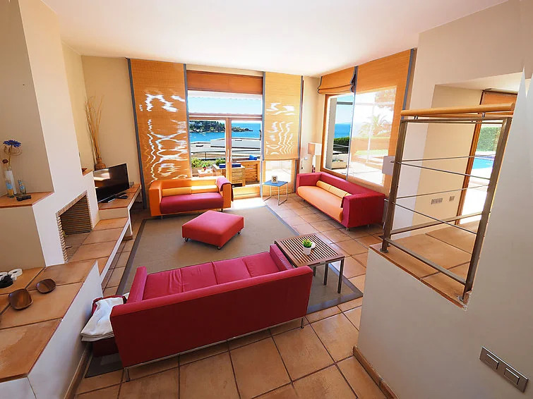 Holiday Home Almadrava