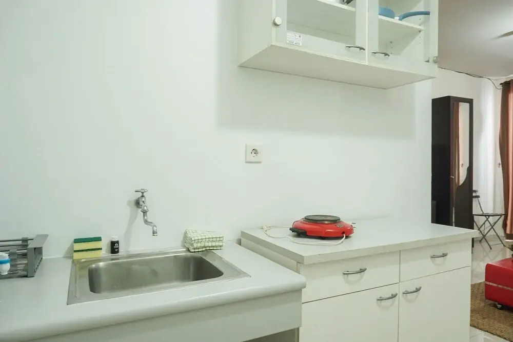 Spacious Studio the Lavande Residence Apartment Near Kota Kasablanka
