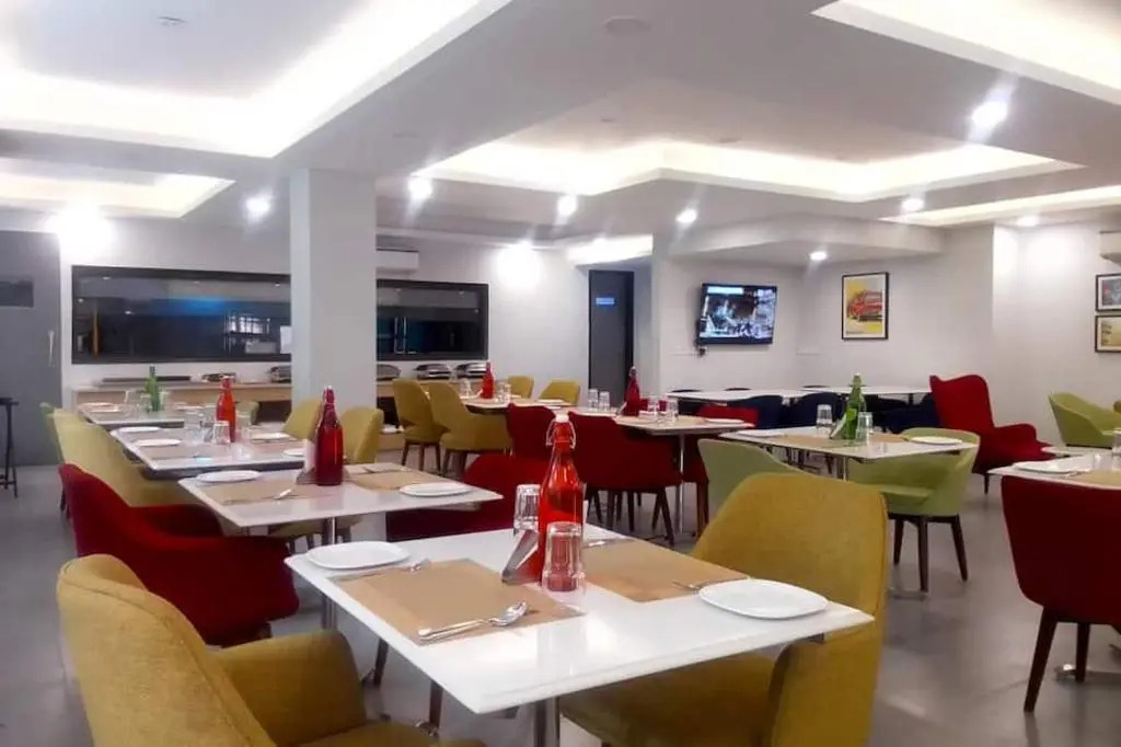 Inde Hotel Golf Course Extension, Gurgaon