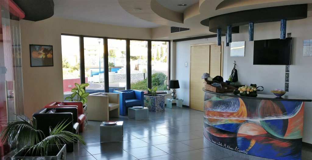 TusHotel
