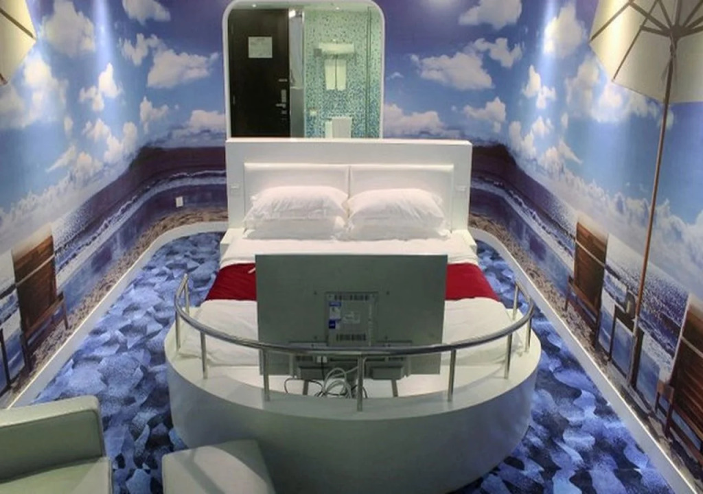 Grand Nest Hotel