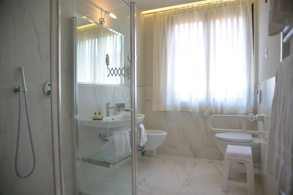 Lake Front Hotel Brenzone