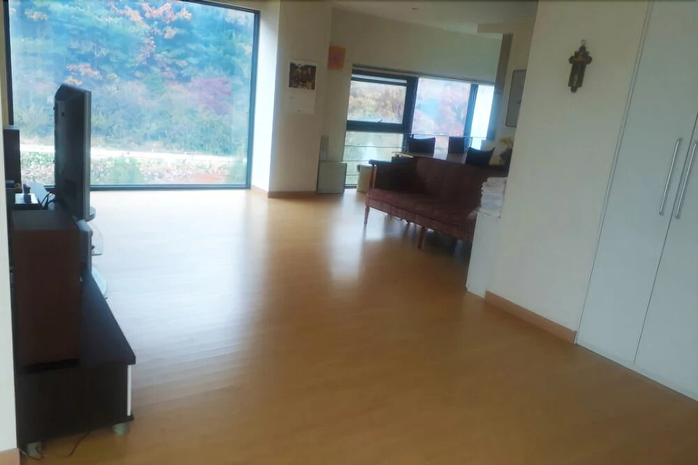 Paju Yemak Art Hall Pension