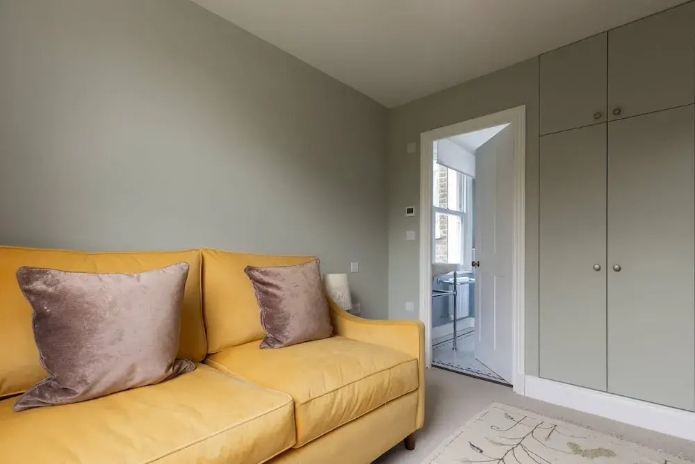 Brewster Gardens IV by Onefinestay