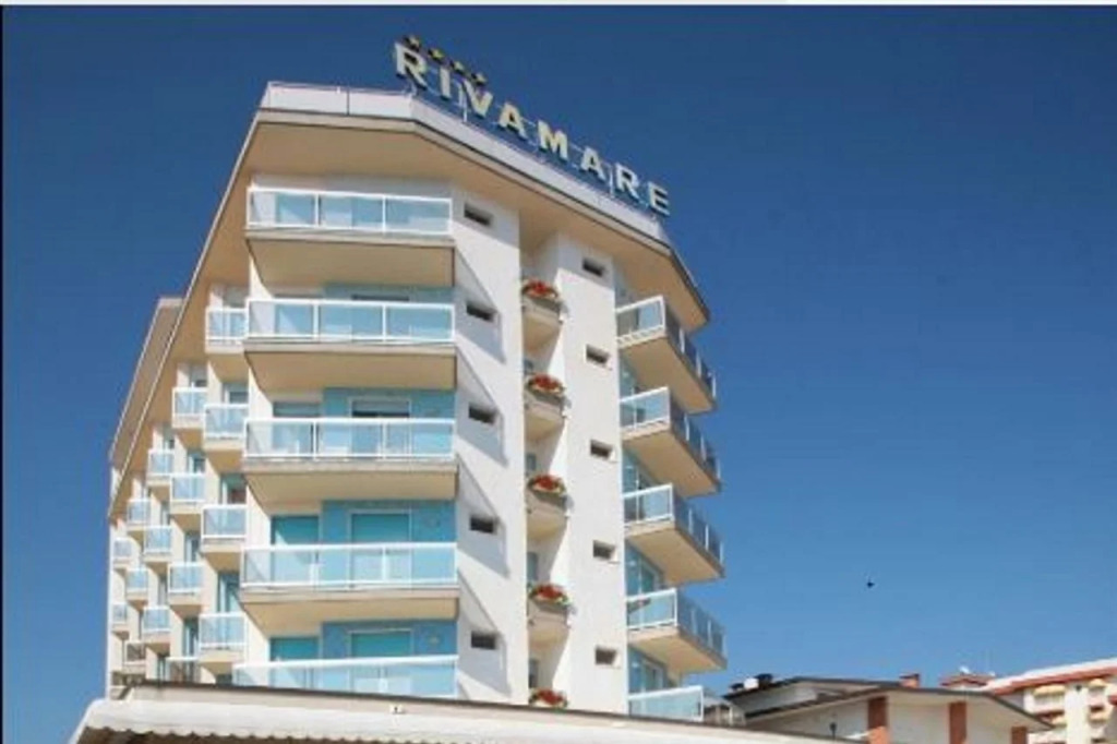 Hotel Rivamare