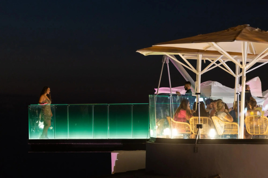 Home2Book Design Asian Sabina, Heated Pool & View