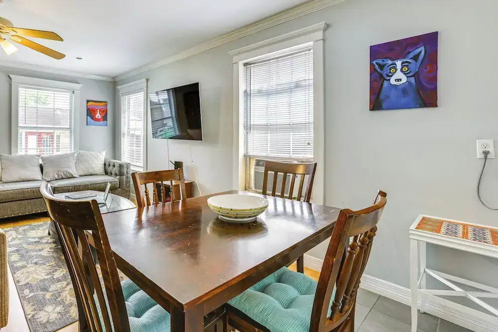 Walk to Shops & Dining: Houston Heights Home!