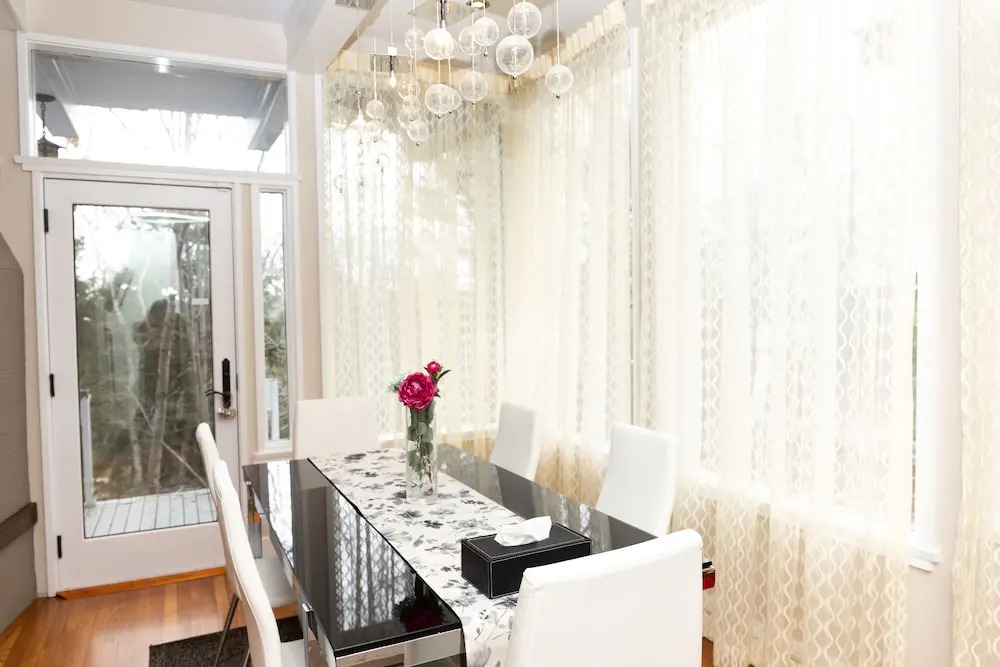 The Romantic & Luxurious House
