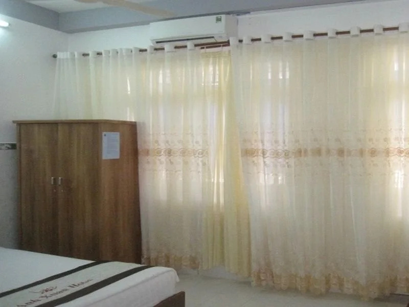 Yến Ánh Xuân Hotel
