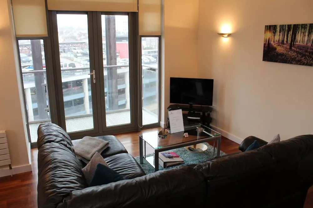 Spacious 2 Bed Newcastle City Centre Apartment