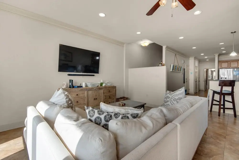 White Sands 447