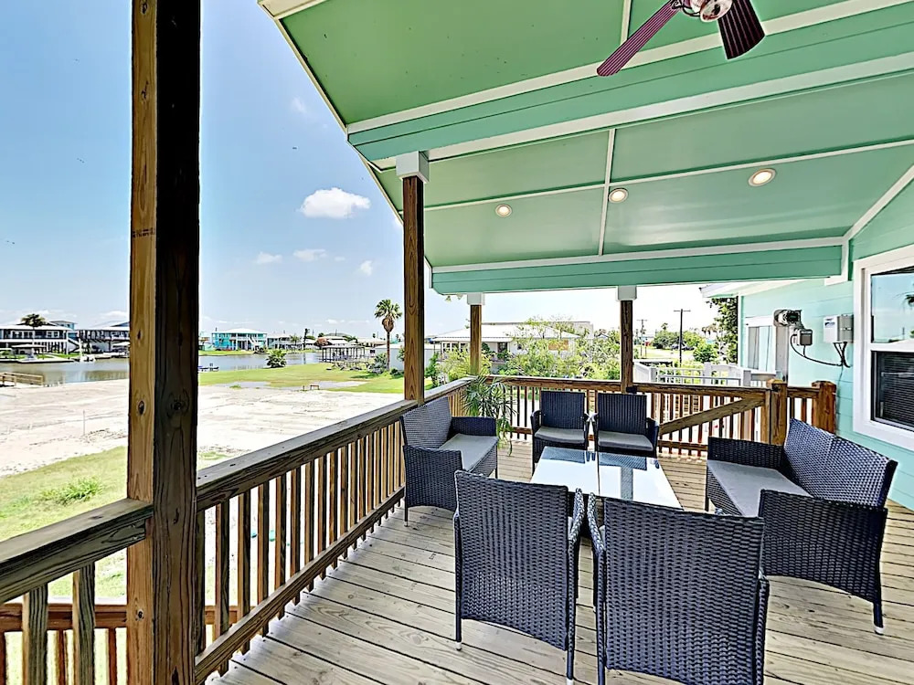 New Listing! Brand-new On The Bay W/ Deck 2 Bedroom Home