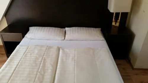 Hotel Ariana