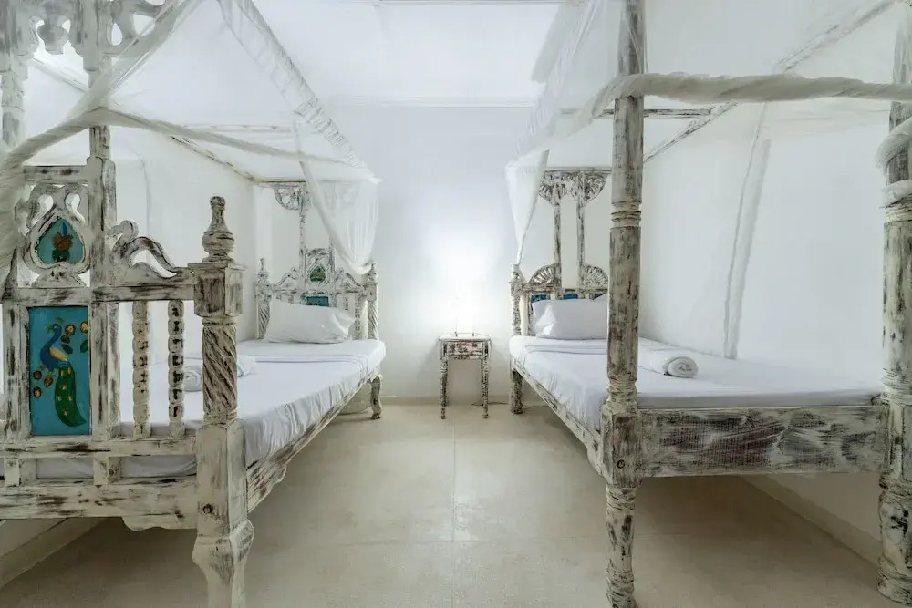 Paradise Lagoon B&B