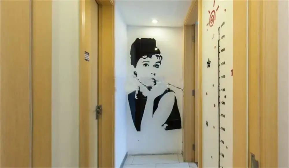 Yixiu Boutique Apartment Guangzhou Hesheng Square