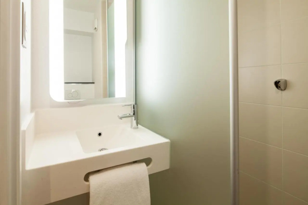 B&B HOTEL Paris Sud Chatenay Malabry