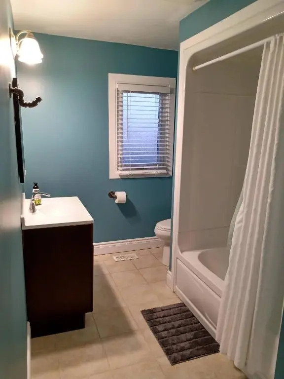 Toronto Furnished Living- Niagara Falls