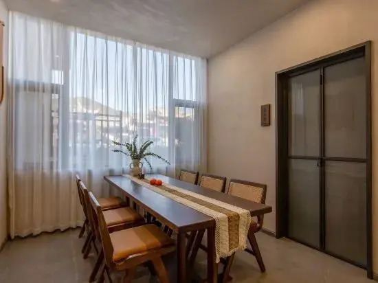 Lijiang Yixi Yixia Designer's Light - luxury Homestay (Gucheng Store)