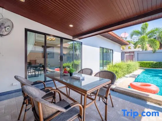 Majestic 3BDR pool villa Mayfair