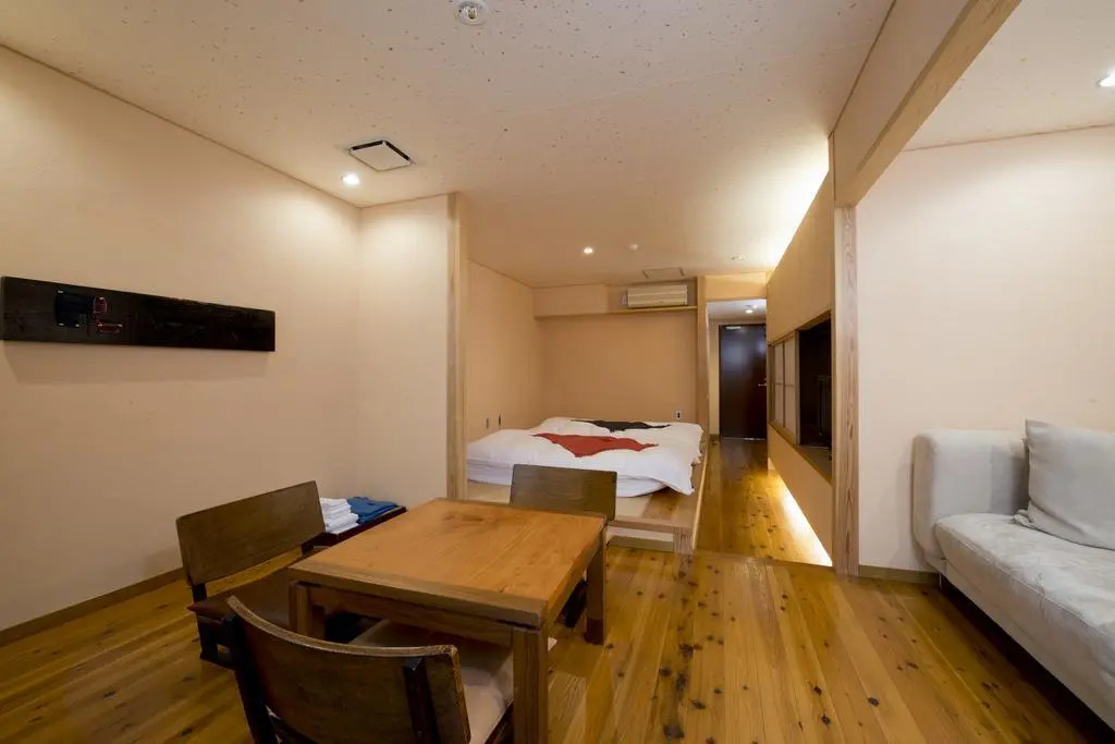 Nasuitamuro Onsen, Onsen Ryokan Yamaki