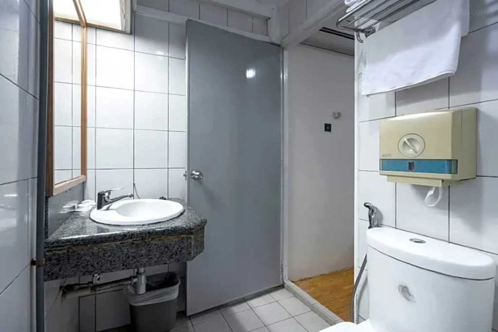 Penta Hotel (SG Clean Certified)