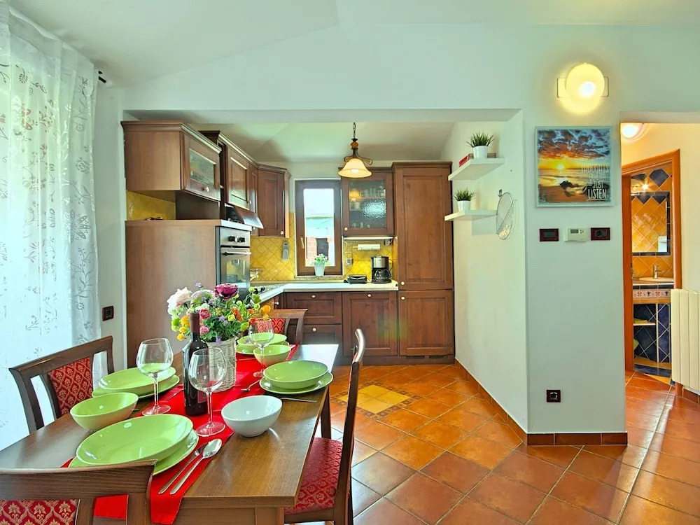 Nice Detached House on the Outskirts of Rovinj And Only 400m From the Beach