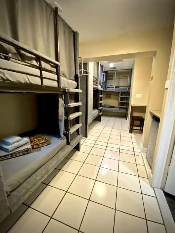 Casa Blanca Hostel