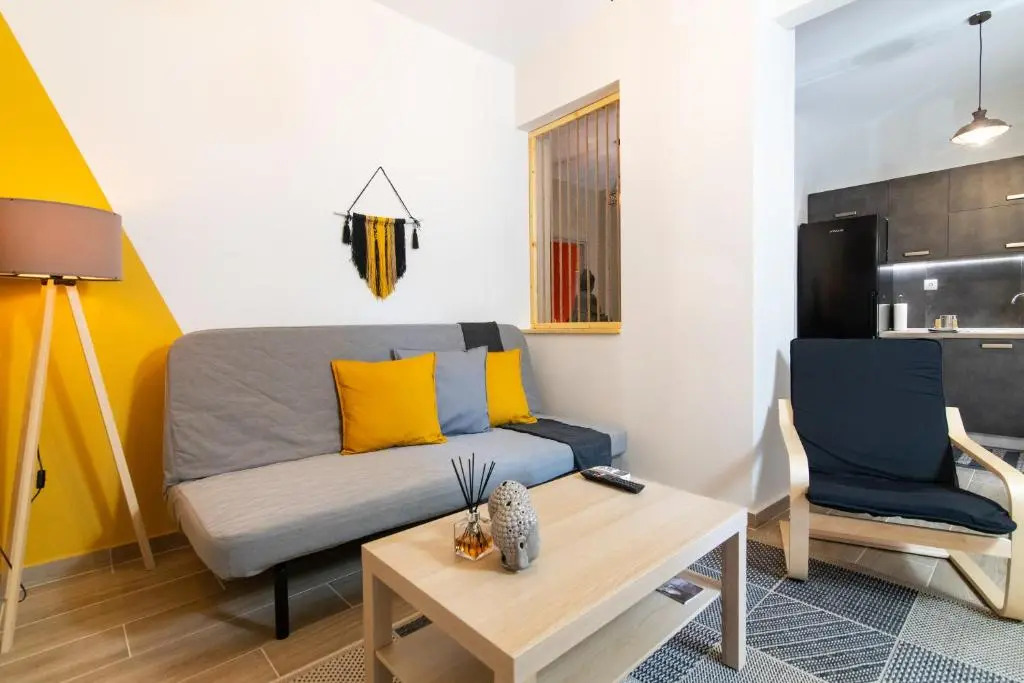 F & B Collection - Apartment for 6