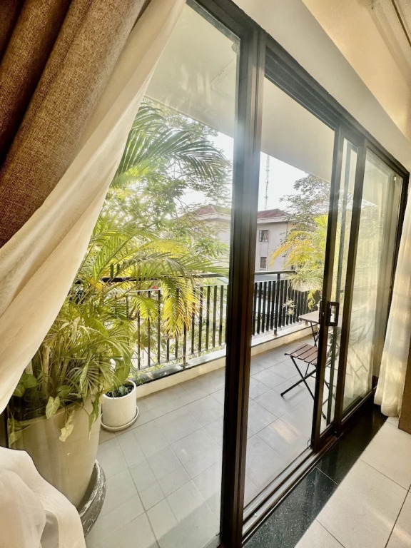 Luxe Paradise Residence Trinh Cong Son