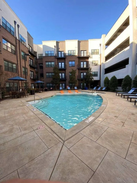 FRONTDESK Phoenix Apts Downtown Fort Worth