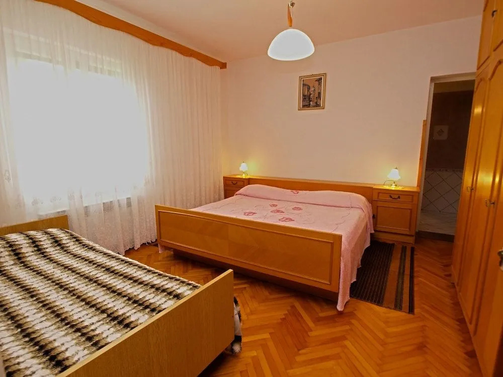 Rooms Milan 1370