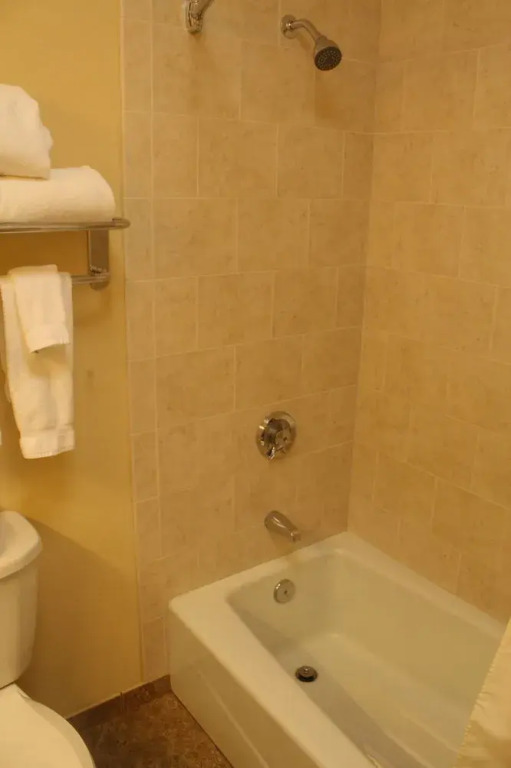 Rodeway Inn And Suites - Cobleskill