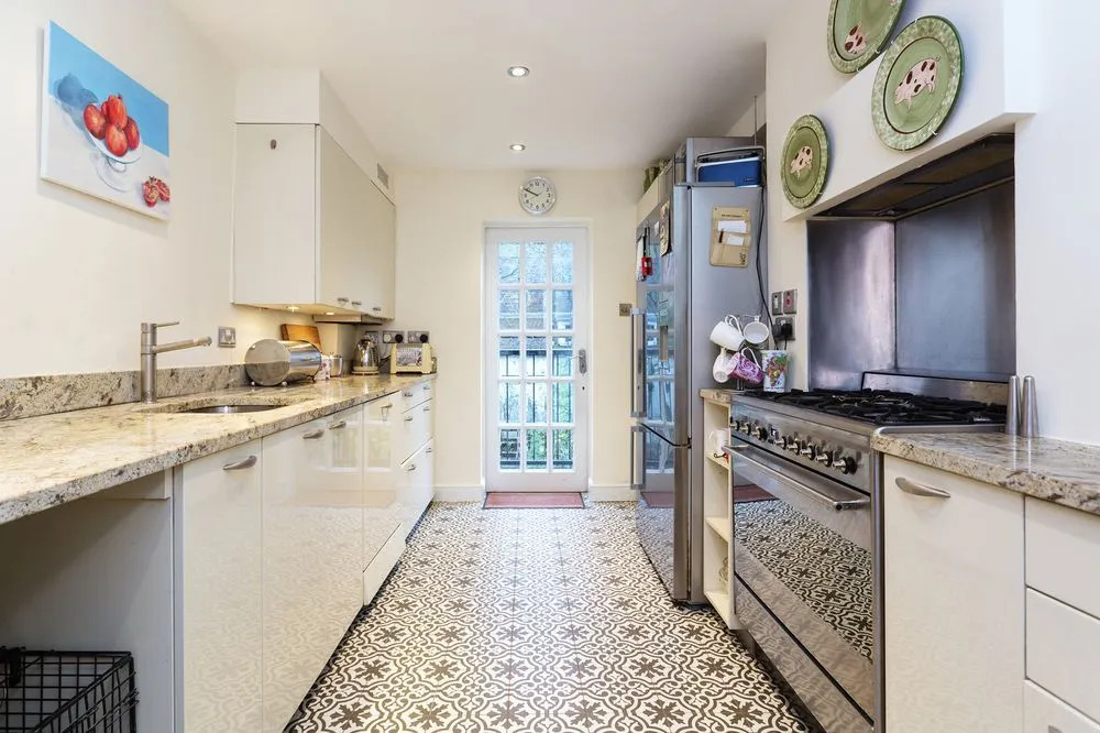 Veeve - Sloane Square Comfort