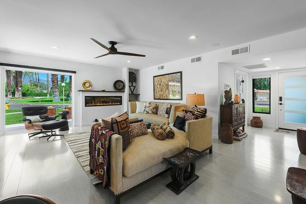 Cccc Gorgeous Remodel With Stellar Views