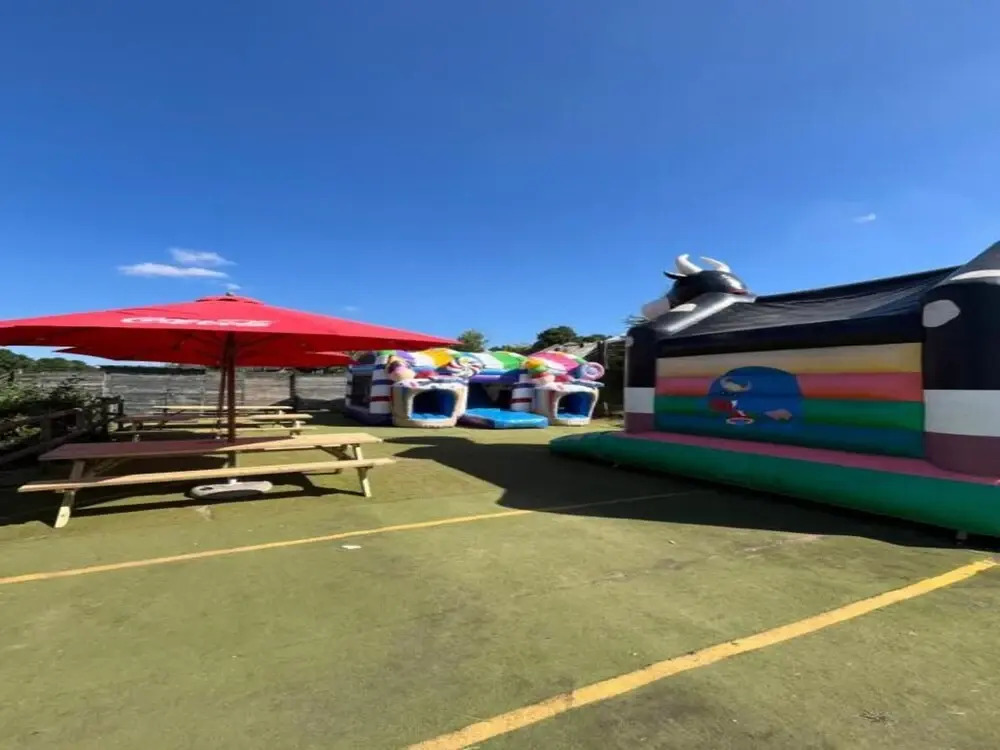 Cozy Tent Stay With Activities