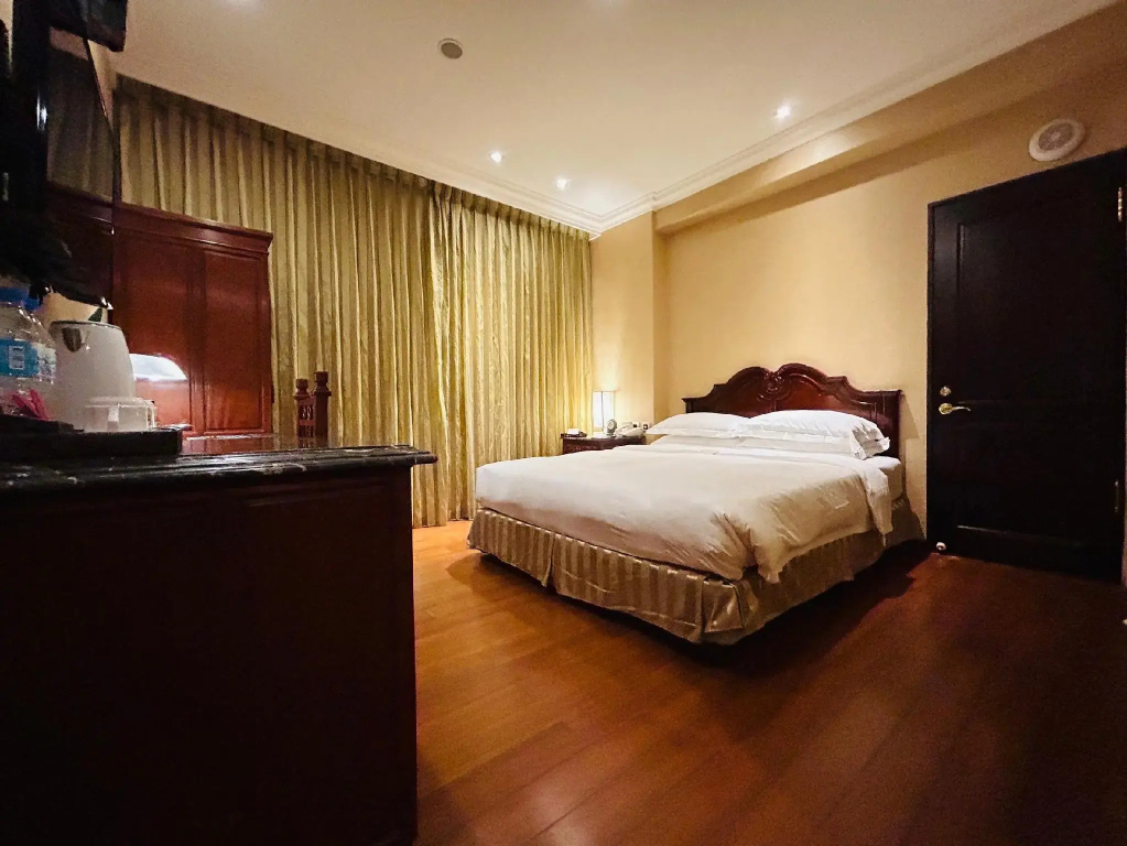 Royal Seasons Hotel Taipei ‧ Nanjing W