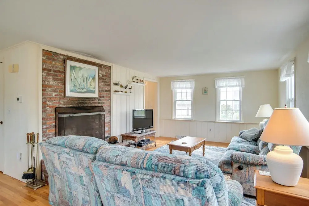 Walk to Beach: Chatham Gem w/ Ocean-view Sunroom!