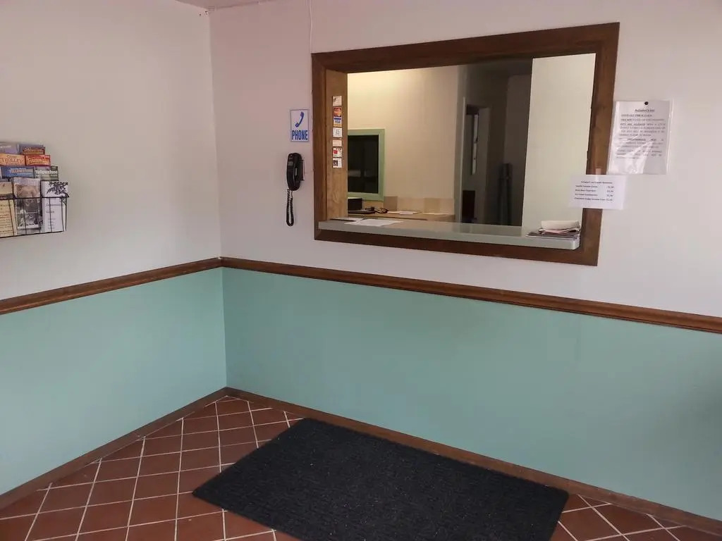 Autumns Inn Roundup MT near Hwy 12