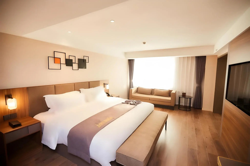 Homeinn Plus Hotel (Qiqihar Longhua Road)