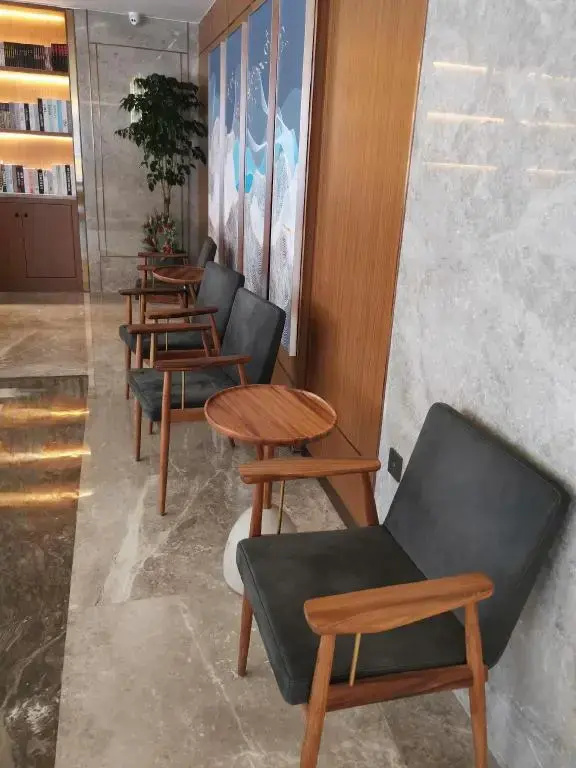 Yitel Collection (Beijing Yonghe Temple Hepingli Metro Station)