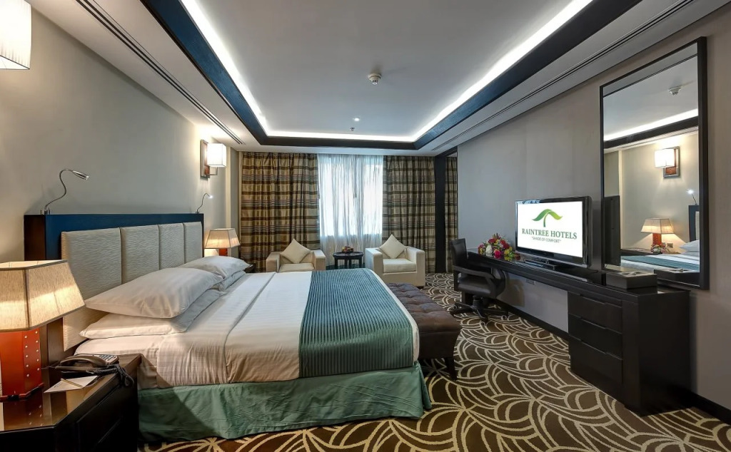 Pavilion Palace Hotel