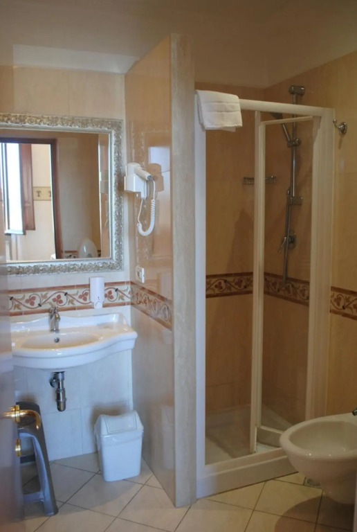 Villa Tina Hotel