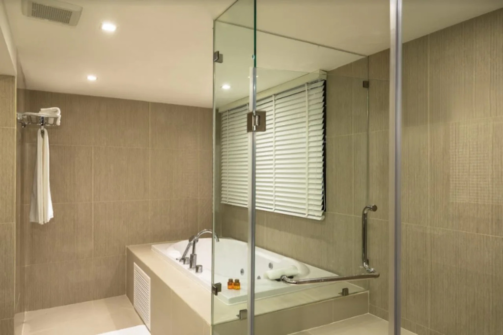 S33 Compact Sukhumvit Hotel